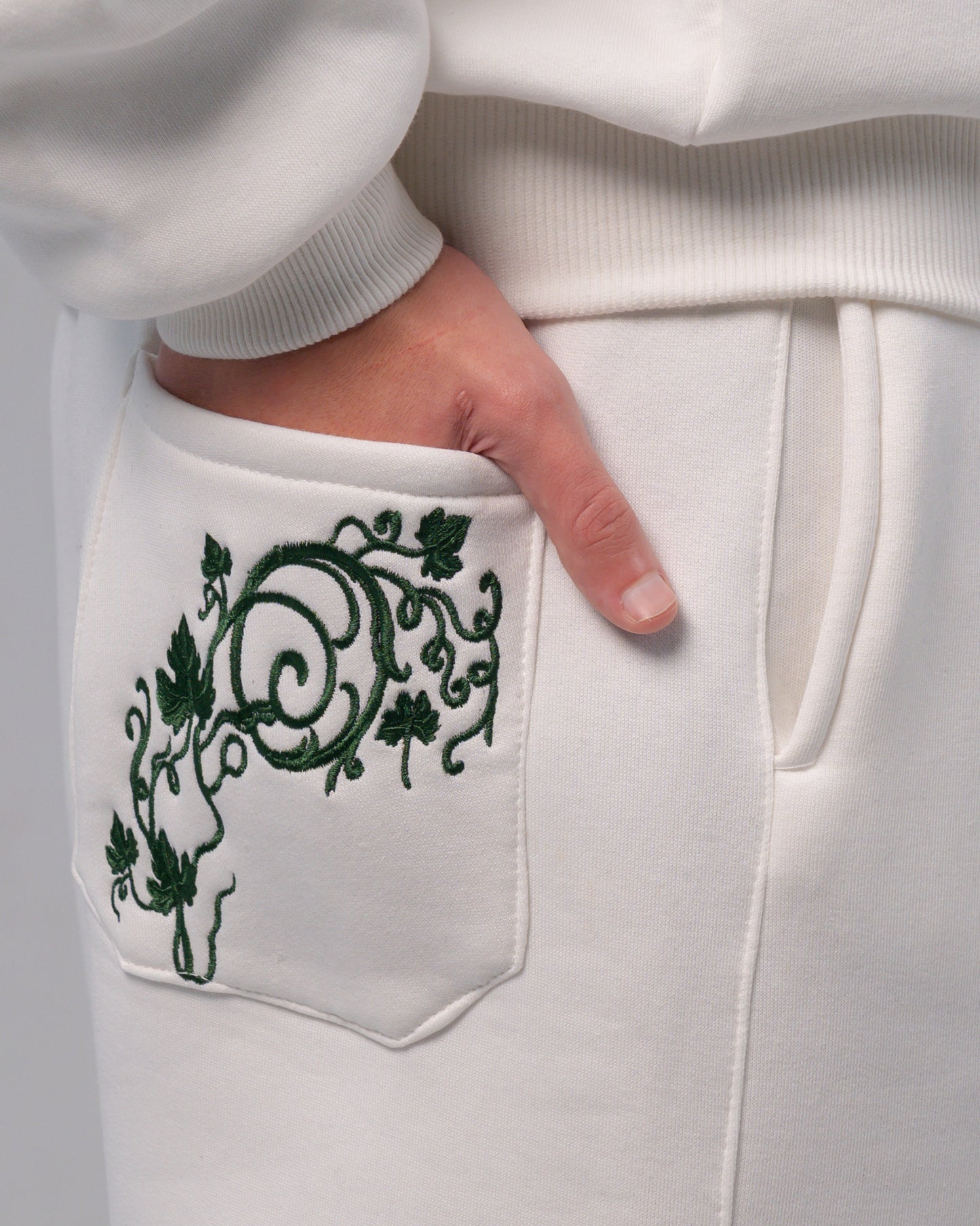 LYNX TRACKSUIT (WHITE)