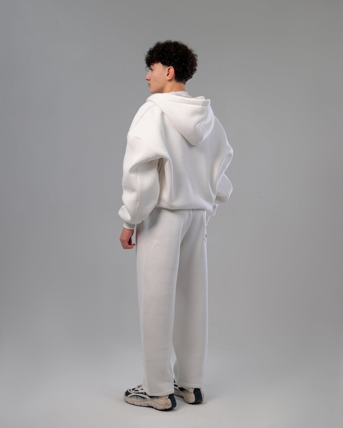 LYNX TRACKSUIT (WHITE)
